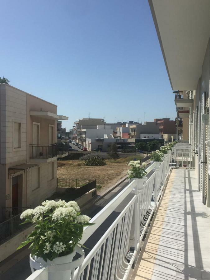 Tra Sole E Mare Lejlighed Monopoli Eksteriør billede
